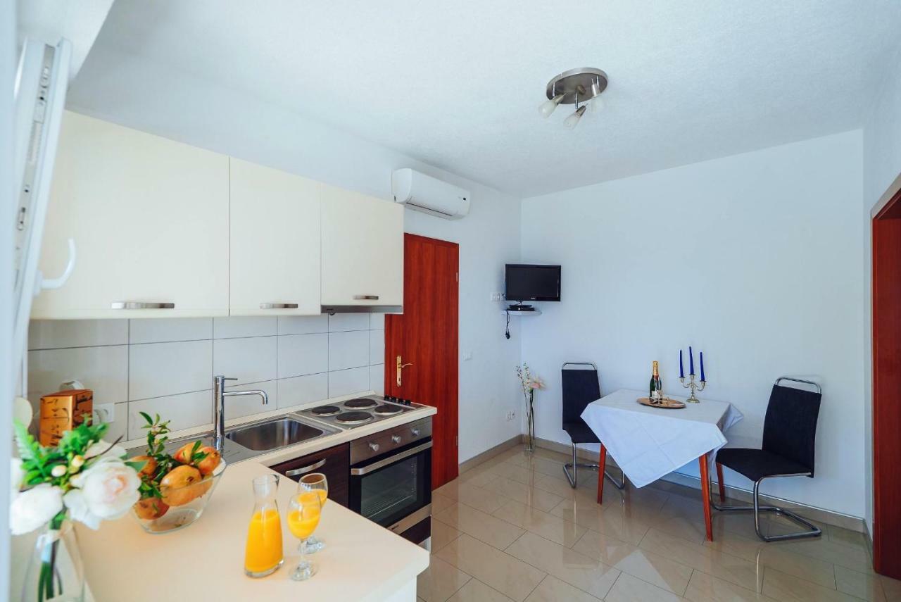 Apartmani Simundic Trogir Zewnętrze zdjęcie